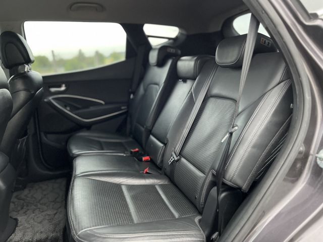 HYUNDAI現代 SANTA FE  第10張相片