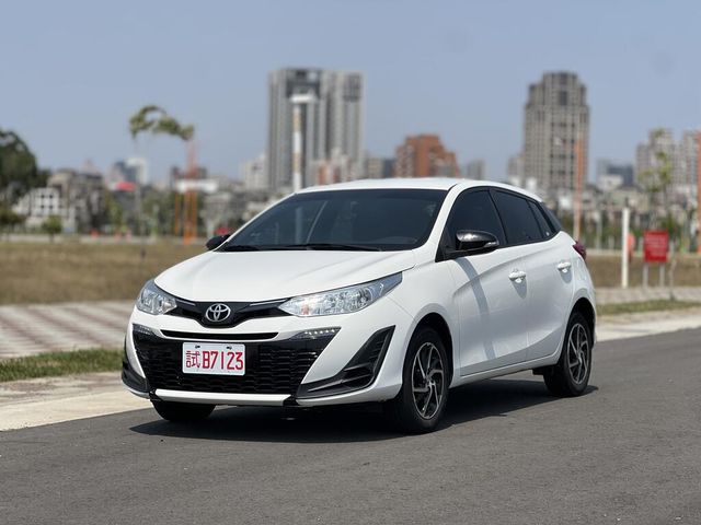 TOYOTA豐田 YARIS