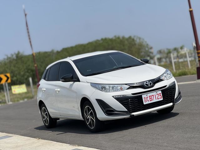 TOYOTA豐田 YARIS  第3張相片