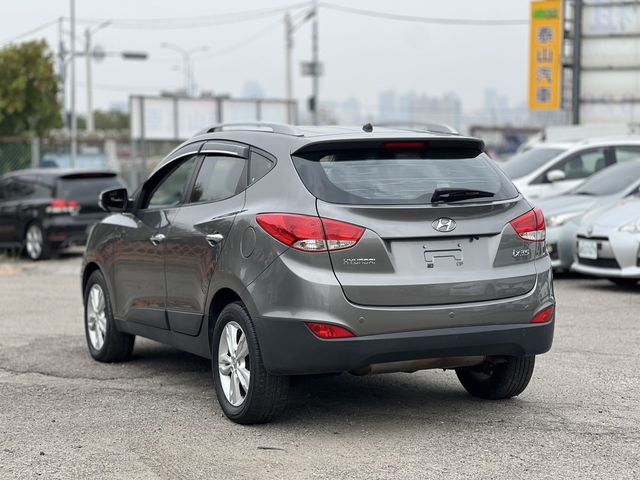HYUNDAI現代 IX35  第5張相片