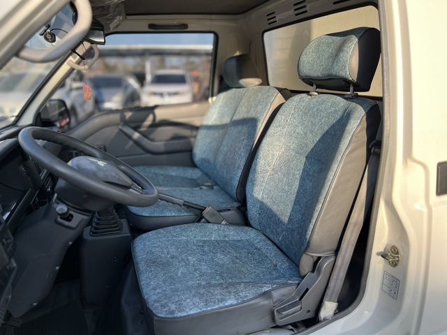 MITSUBISHI三菱 DELICA  第9張相片