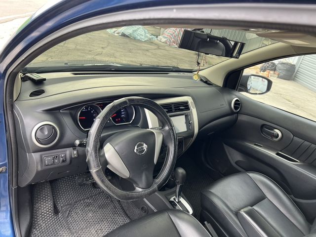 NISSAN日產 LIVINA  第5張相片