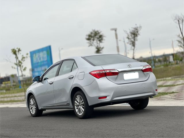 TOYOTA豐田 ALTIS  第6張相片