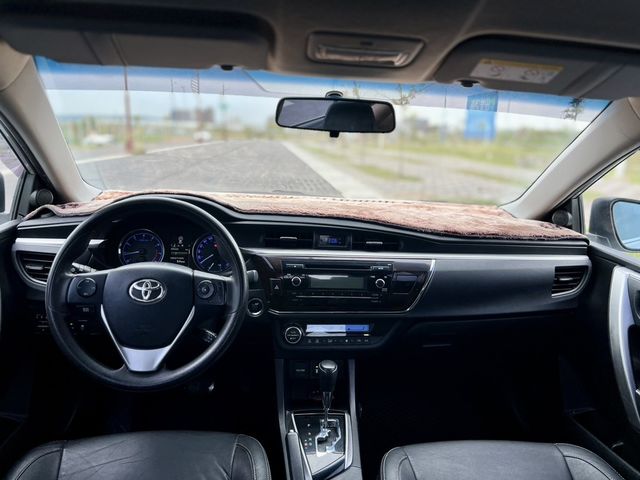 TOYOTA豐田 ALTIS  第7張相片