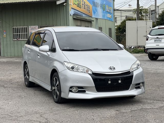 TOYOTA豐田 WISH  第2張相片