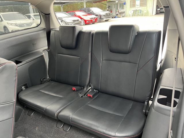 TOYOTA豐田 WISH  第6張相片