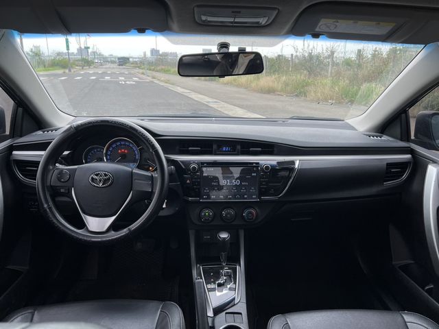 TOYOTA豐田 ALTIS  第11張相片