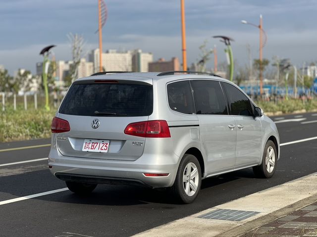 VOLKSWAGEN福斯 SHARAN  第4張相片