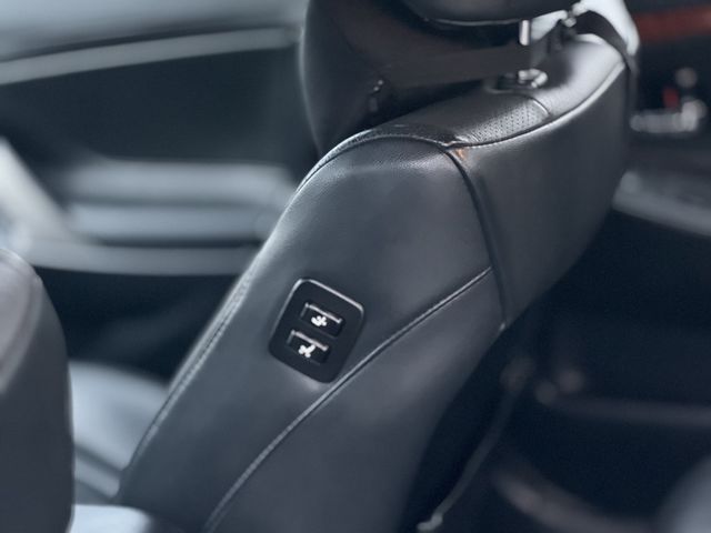 TOYOTA豐田 CAMRY  第5張相片