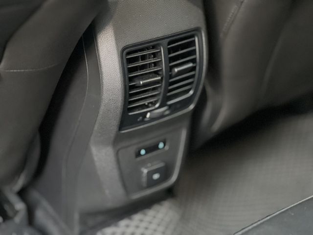 FORD福特 KUGA  第7張相片