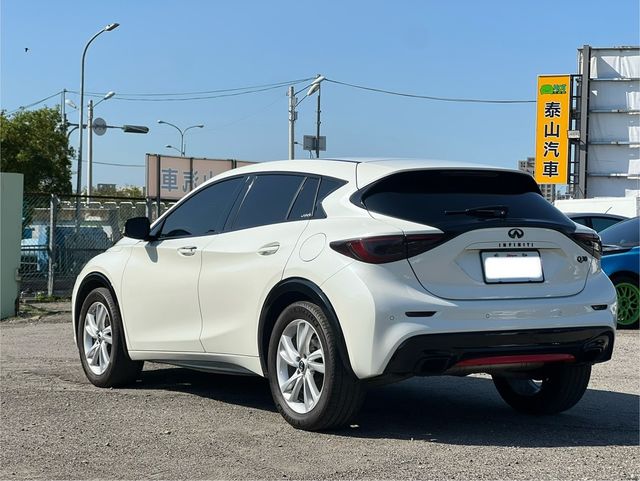 INFINITI無限 Q30  第4張相片