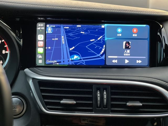 INFINITI無限 Q30  第7張相片