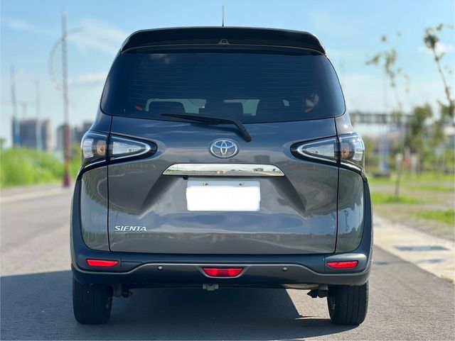 TOYOTA豐田 SIENTA  第4張相片