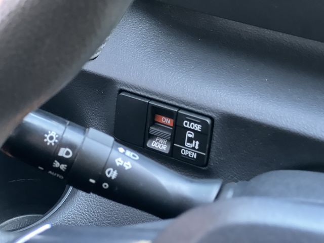 TOYOTA豐田 SIENTA  第7張相片