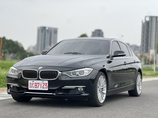 BMW寶馬 328I  第1張相片
