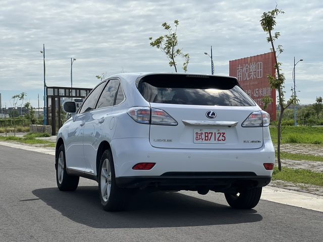 LEXUS凌志 RX450H  第6張相片