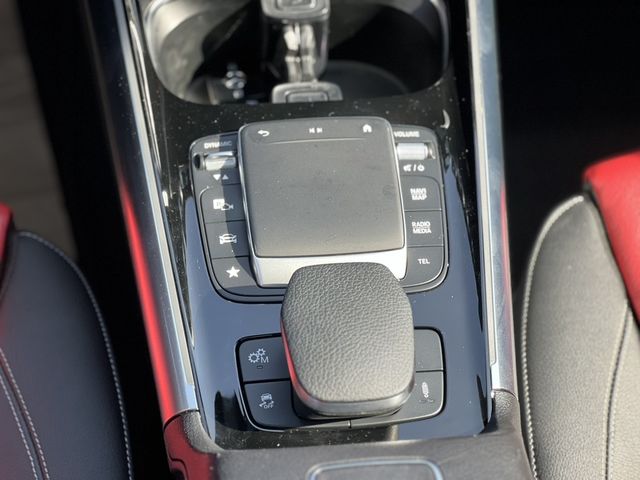 M-BENZ賓士 GLA35 AMG  第16張相片