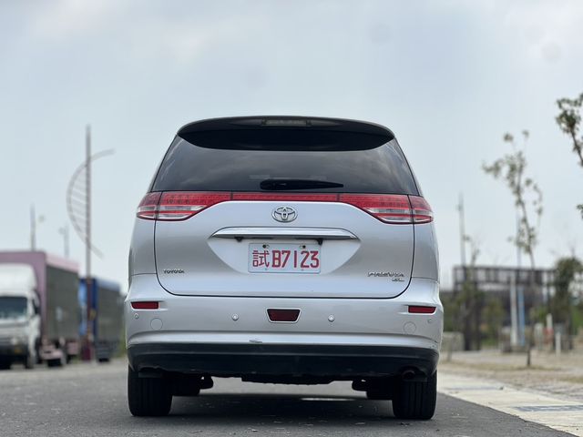 TOYOTA豐田 PREVIA  第5張相片