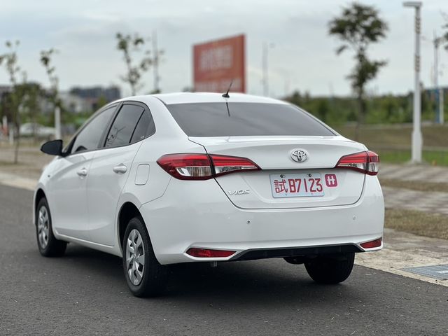 TOYOTA豐田 VIOS  第6張相片