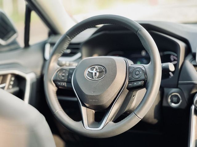 TOYOTA豐田 RAV4  第15張相片