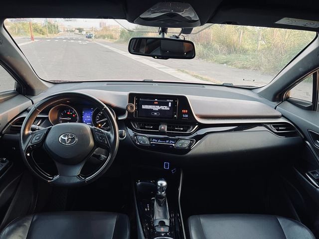 TOYOTA豐田 C-HR  第13張相片