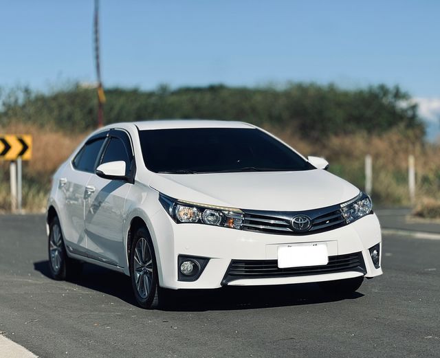 TOYOTA豐田 ALTIS  第3張相片