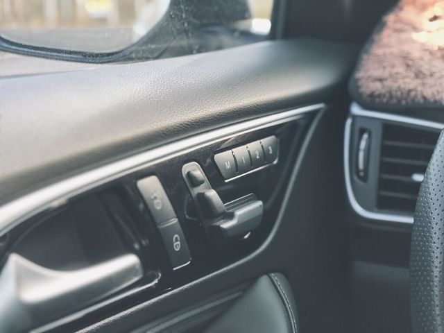 INFINITI無限 Q30  第10張相片