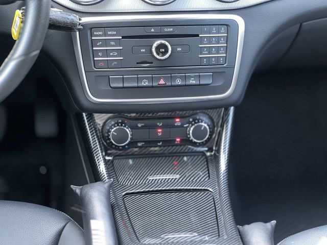 M-BENZ賓士 CLA200  第12張相片