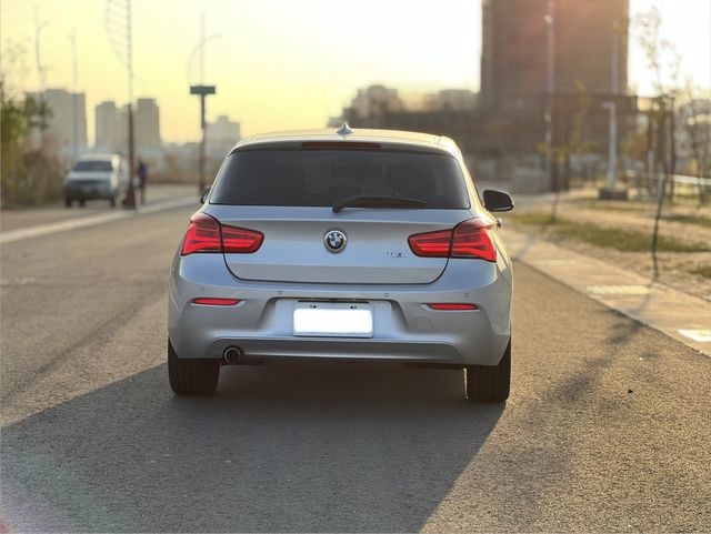 BMW寶馬 118I  第5張相片