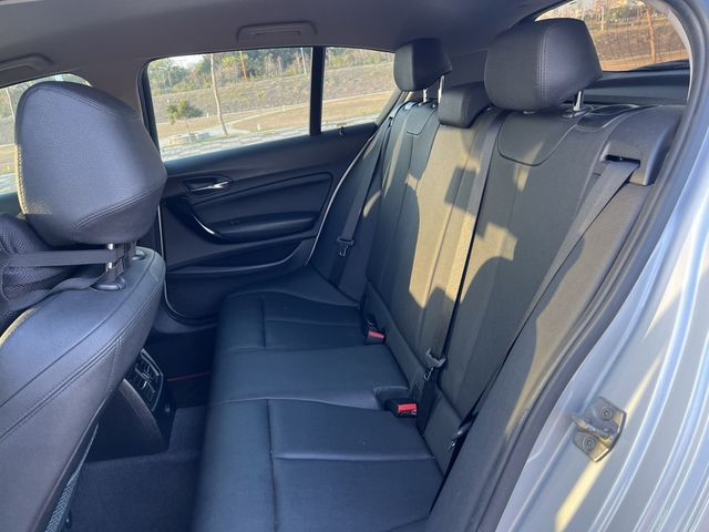 BMW寶馬 118I  第9張相片