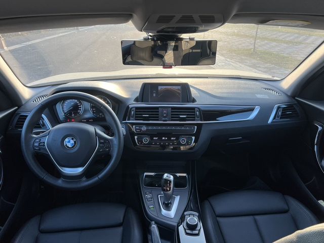 BMW寶馬 118I  第10張相片