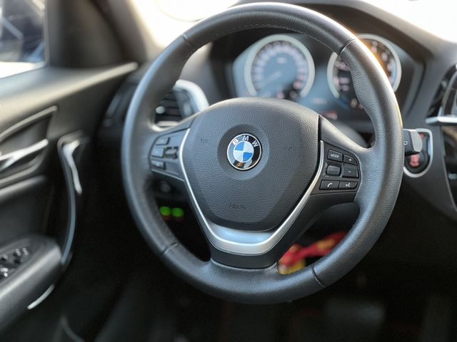 BMW寶馬 118I  第13張相片