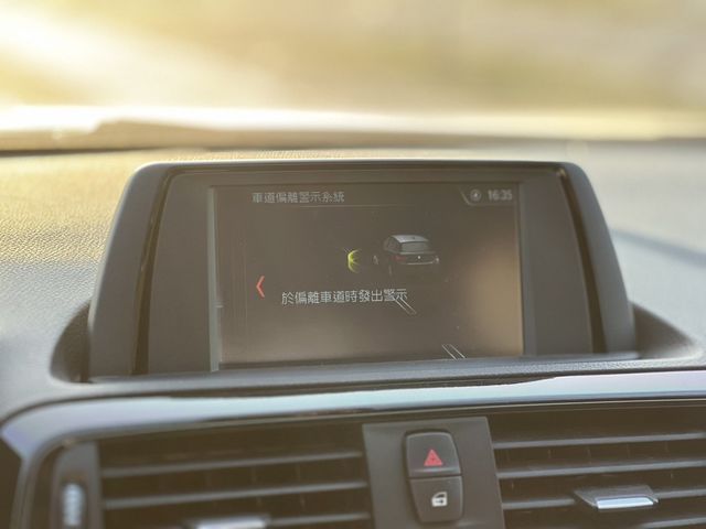 BMW寶馬 118I  第18張相片