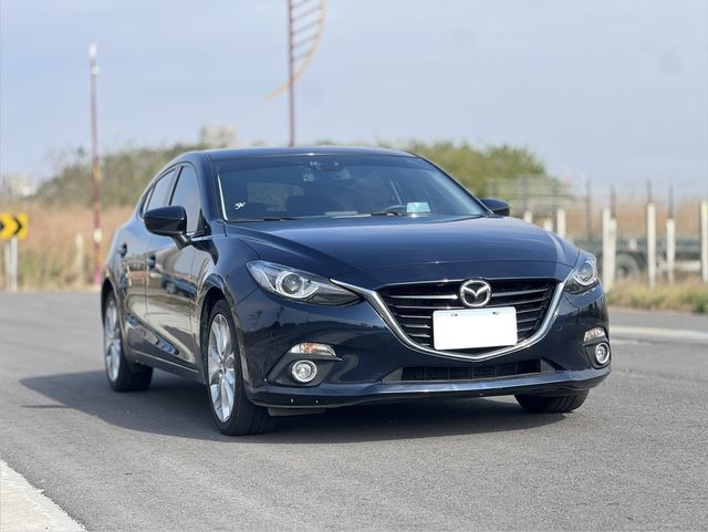MAZDA馬自達 MAZDA 3  第3張相片