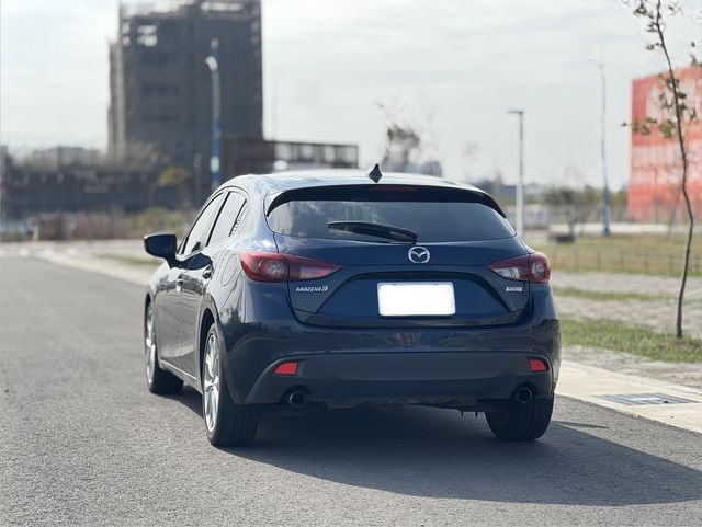 MAZDA馬自達 MAZDA 3  第5張相片