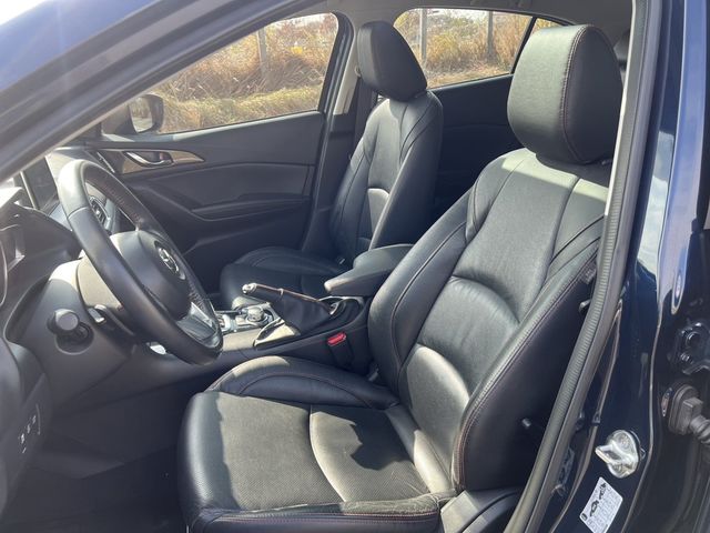 MAZDA馬自達 MAZDA 3  第9張相片