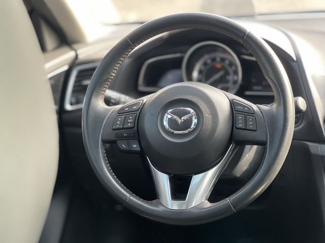 MAZDA馬自達 MAZDA 3  第10張相片