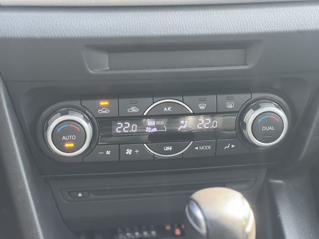 MAZDA馬自達 MAZDA 3  第15張相片