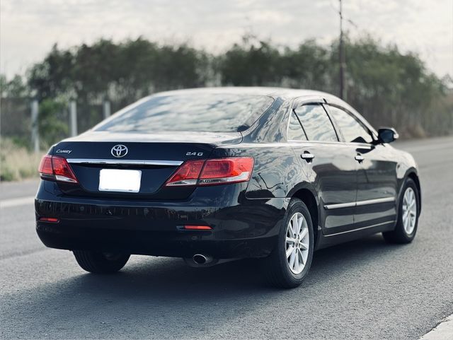 TOYOTA豐田 CAMRY  第4張相片