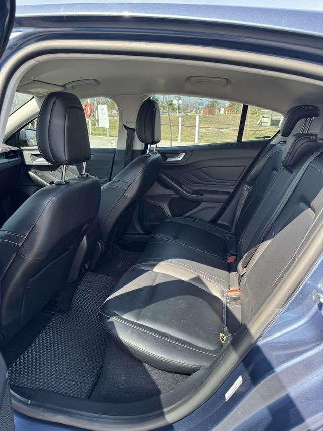 FORD福特 FOCUS  第10張相片