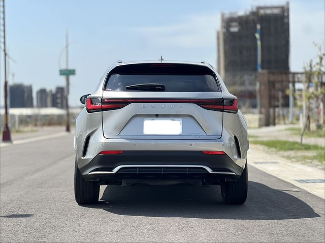 LEXUS凌志 NX350F SPROT  第5張相片