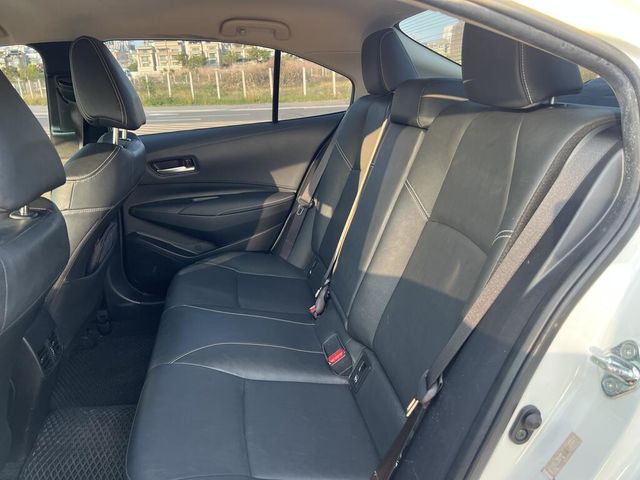 TOYOTA豐田 ALTIS  第6張相片