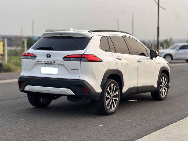TOYOTA豐田 COROLLA CROSS HYBRID  第4張相片