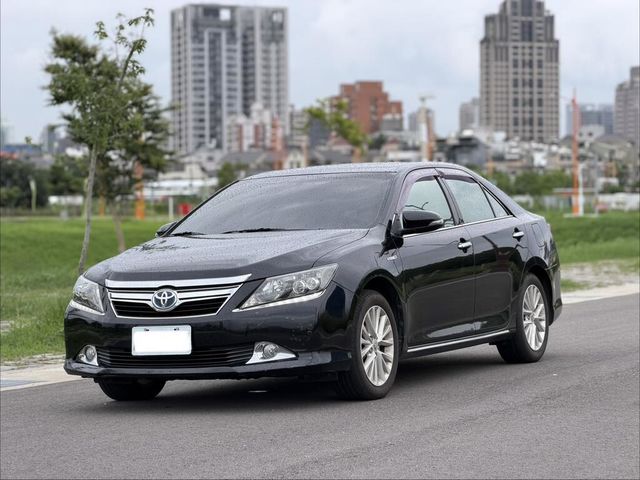 TOYOTA豐田 CAMRY HYBRID  第1張相片