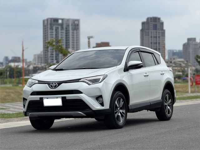 TOYOTA豐田 RAV4  第1張相片
