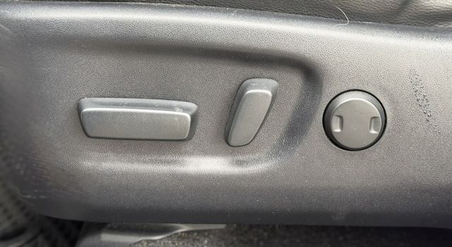 TOYOTA豐田 RAV4  第14張相片