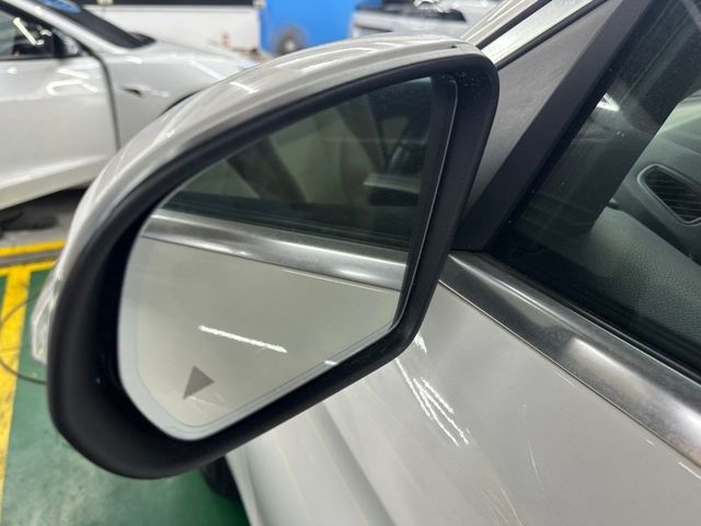 M-BENZ賓士 GLC300  第5張相片
