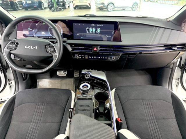 KIA起亞 EV6  第5張相片