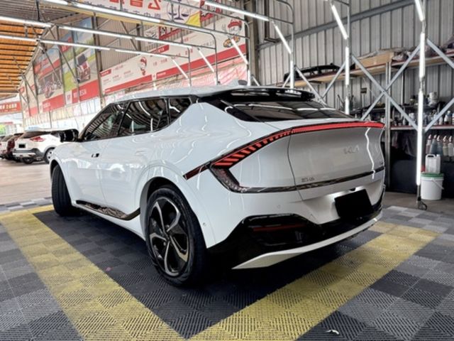 KIA起亞 EV6  第19張相片