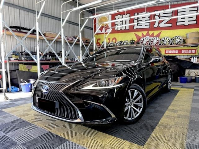LEXUS凌志 ES300H  第1張相片